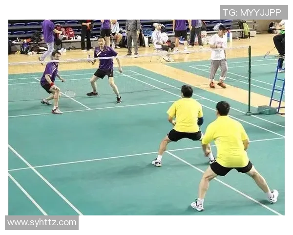 羽毛球战术解析：西安羽毛球队边路渗透的成功秘诀与实践探讨